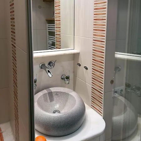 Διαμέρισμα Alpenglueck Mit Schwimmbad Und Sauna -sauna Nicht Im Jul Und Aug *